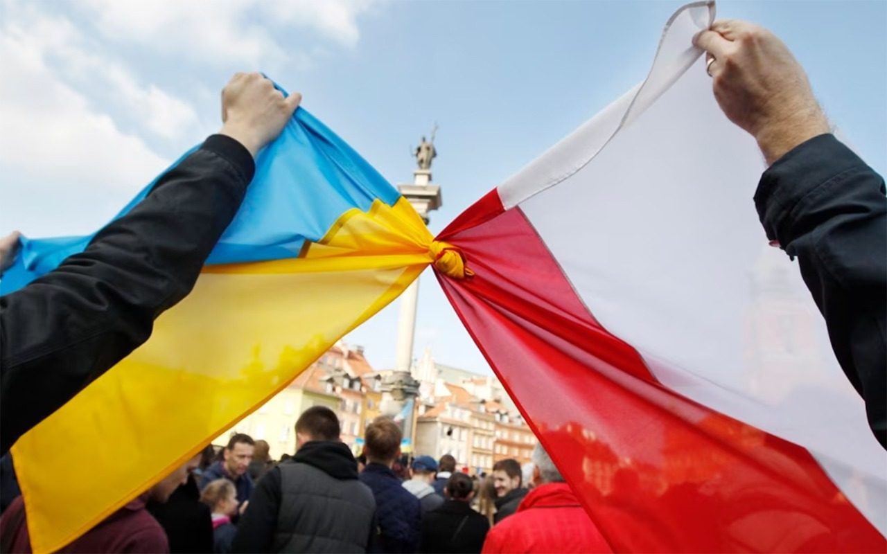 Льготы отберут: Польша готовит «сюрприз» для украинцев