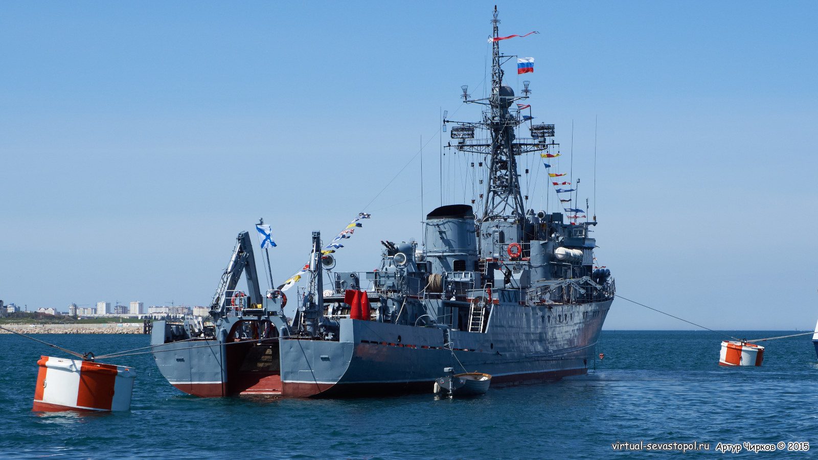ВМС України у Криму знищили російський корабель “Ковровець” 