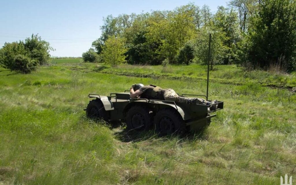 Военные опробовали украинские наземные дроны "Махно": фото