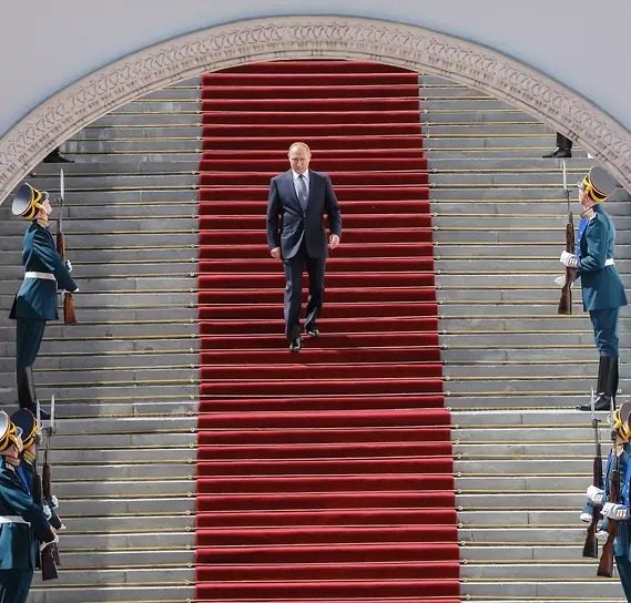 Политолог назвал страшный вывод «инаугурации» Путина