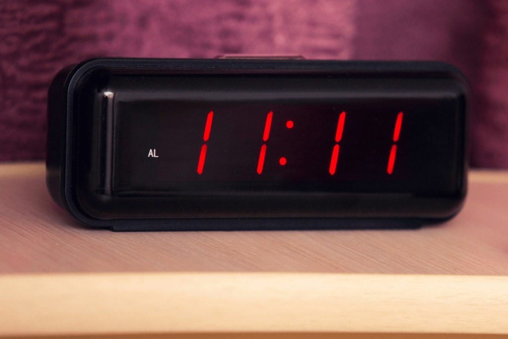 Что значит, когда на часах видишь 11:11 или 22:22
