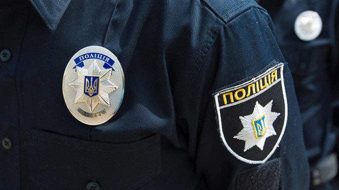 У Києві невідомі запустили феєрверк: що з’ясувала поліція