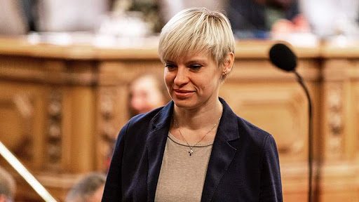У Німеччині депутатку-росіянку вигнали з фракції 