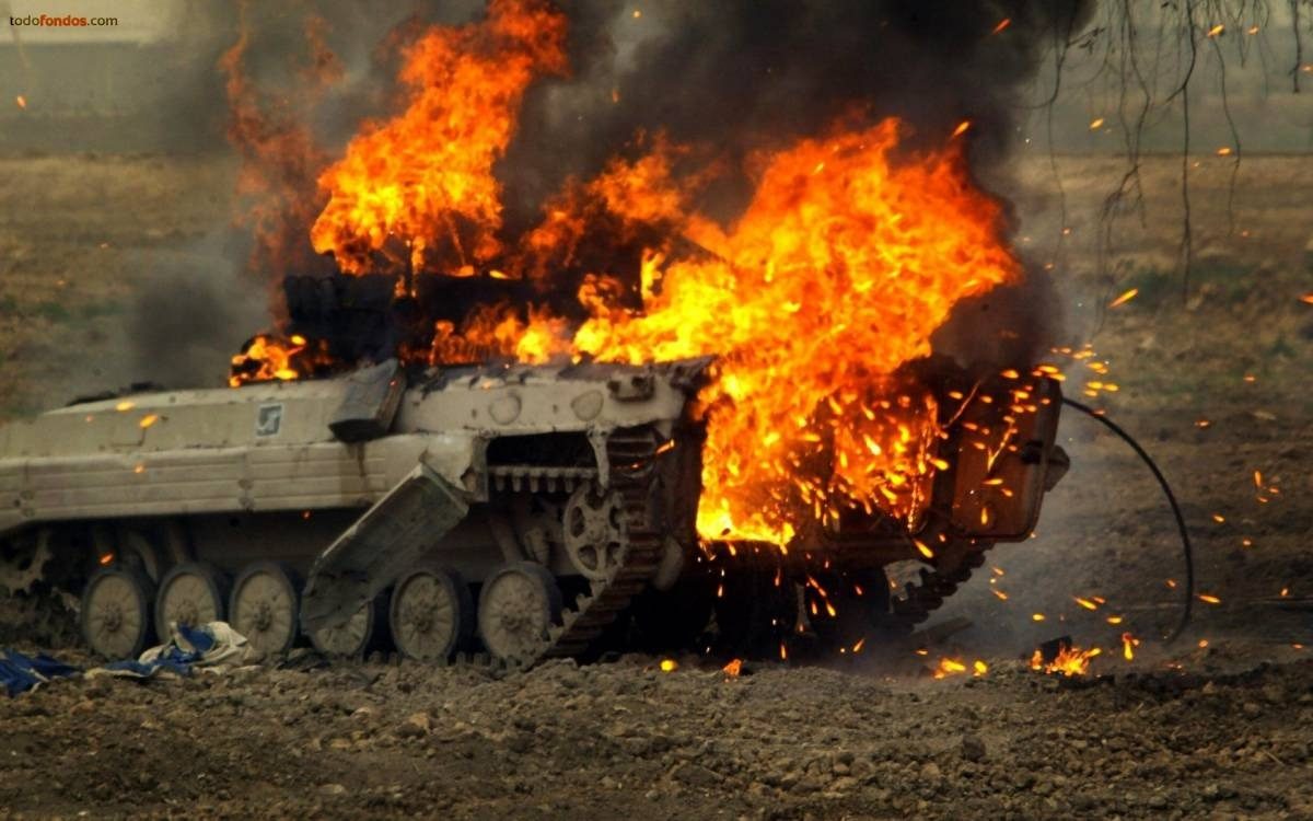 Росіяни потрапили до пастки ЗСУ: колону танків рознесло на мінах ➤ Prozoro.net.ua