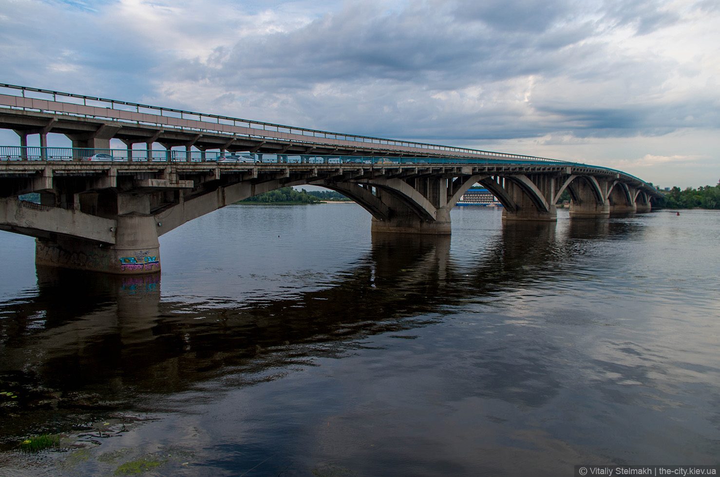 На ремонт мосту Метро у Києві витратять 2 мільярди