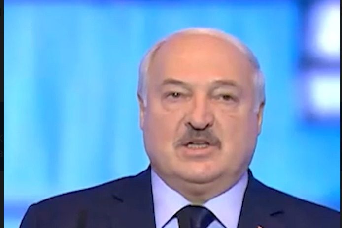 У Лукашенка знову почався тремор голови