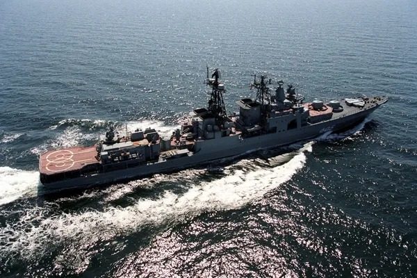 Чому спалахнув корабель РФ “Адмірал Левченко”: названо причини