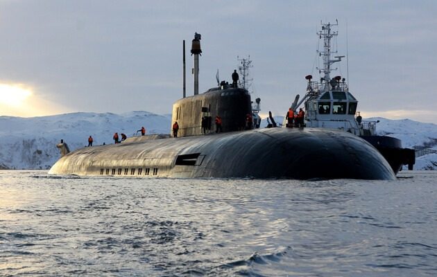 В Норвежское море вывели подлодку и самолет «Судного дня»: зачем