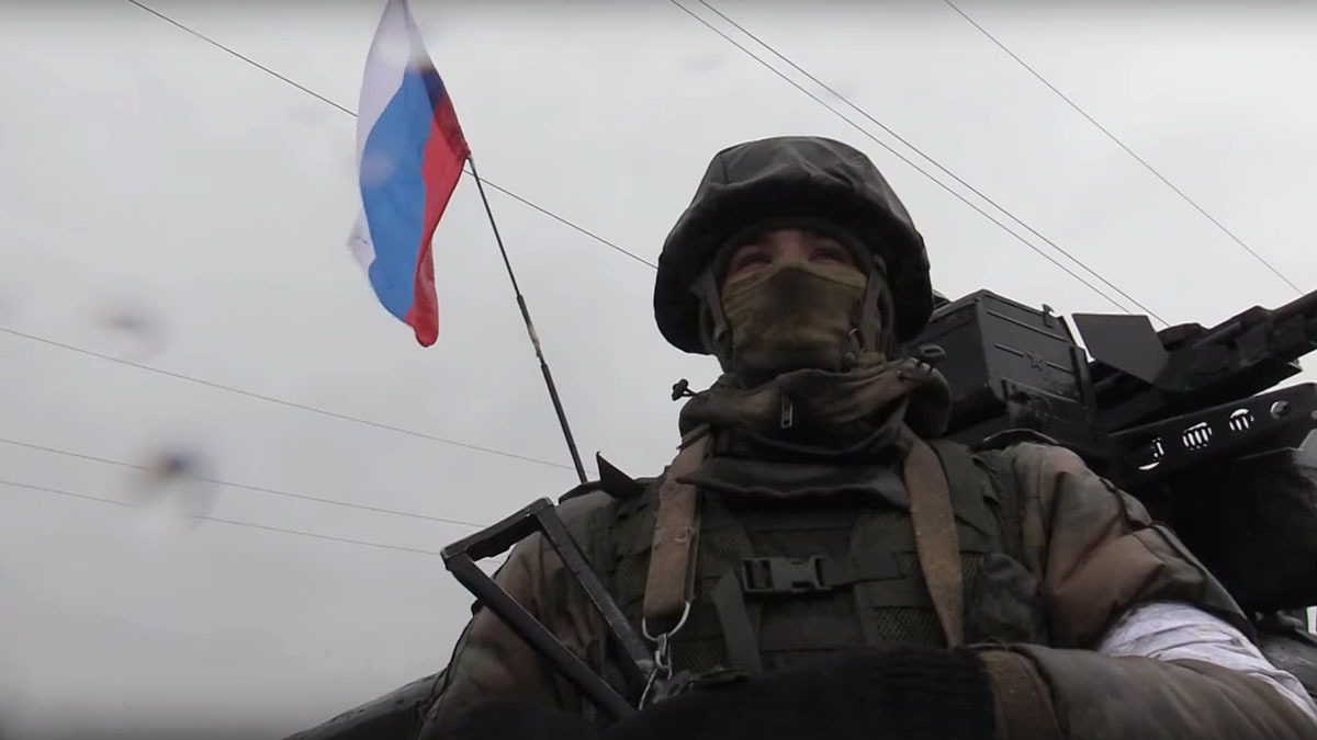 В РФ солдат взорвал казарму и «нейтрализовал» 20 сослуживцев