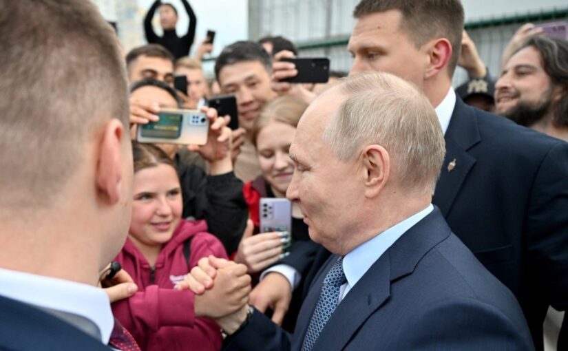 Хотел быть ближе к народу, но не получилось: Путин опозорился ➤ Prozoro.net.ua