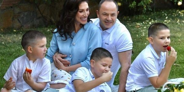 Дружина Тігіпка народила четверту дитину і показала малюка