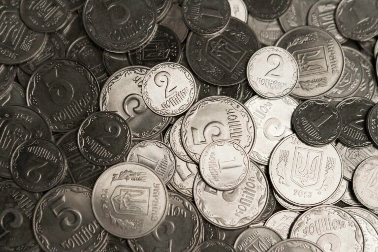 НБУ выводит из обращения копейки: какие монеты будет изымать