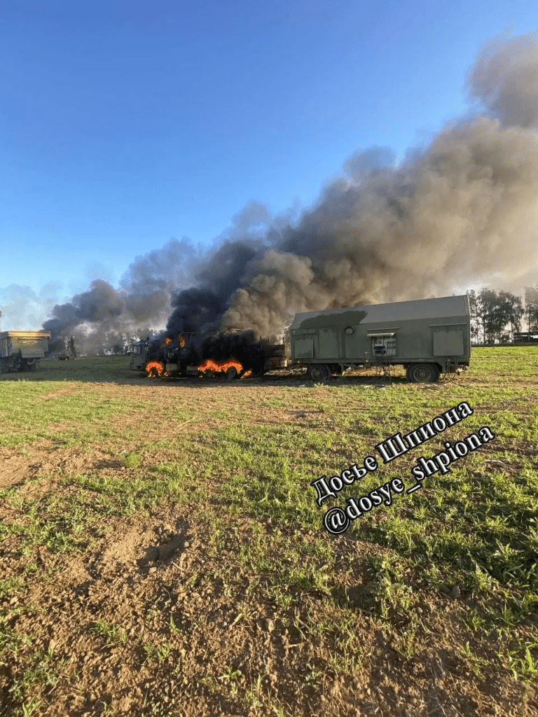 Знаковий удар: сили оборони уразили ворожу батарею С-300/400 під Бєлгородом (фото, відео) 5 Знаковий удар: сили оборони уразили ворожу батарею С-300/400 під Бєлгородом (фото, відео)