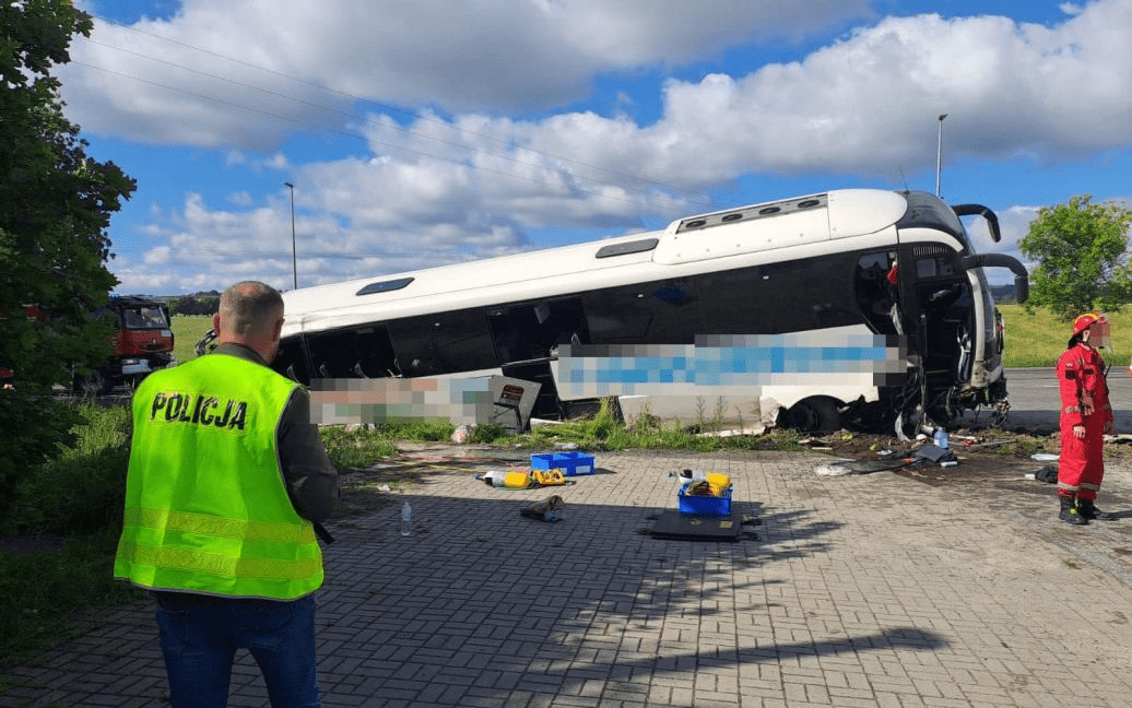 У Польщі перекинувся автобус з українцями: що відомо ➤ Prozoro.net.ua