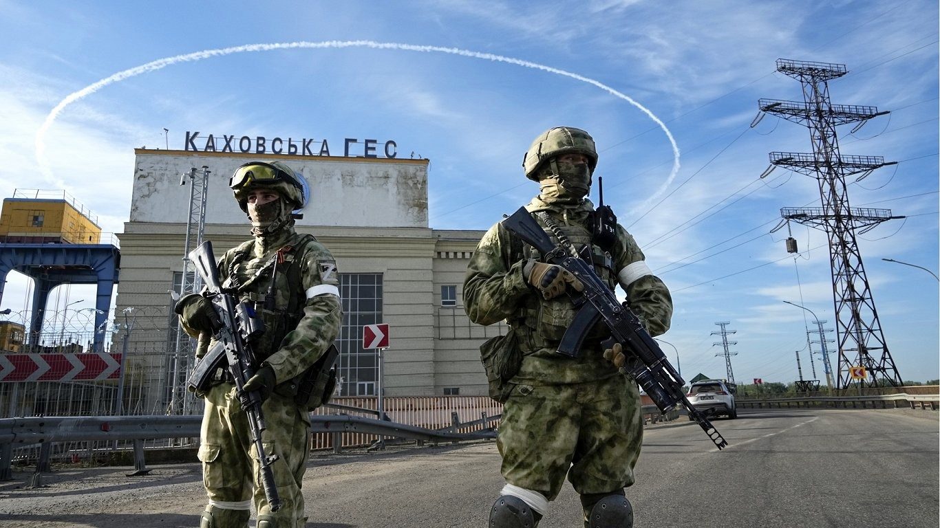 Известный шоумен из Киева собрался воевать за Россию