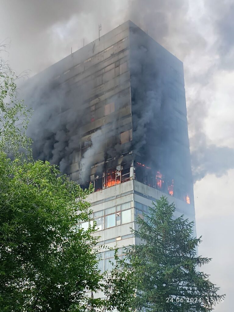 Под Москвой горит завод оборонной промышленности рф "Платан", есть жертвы: видео