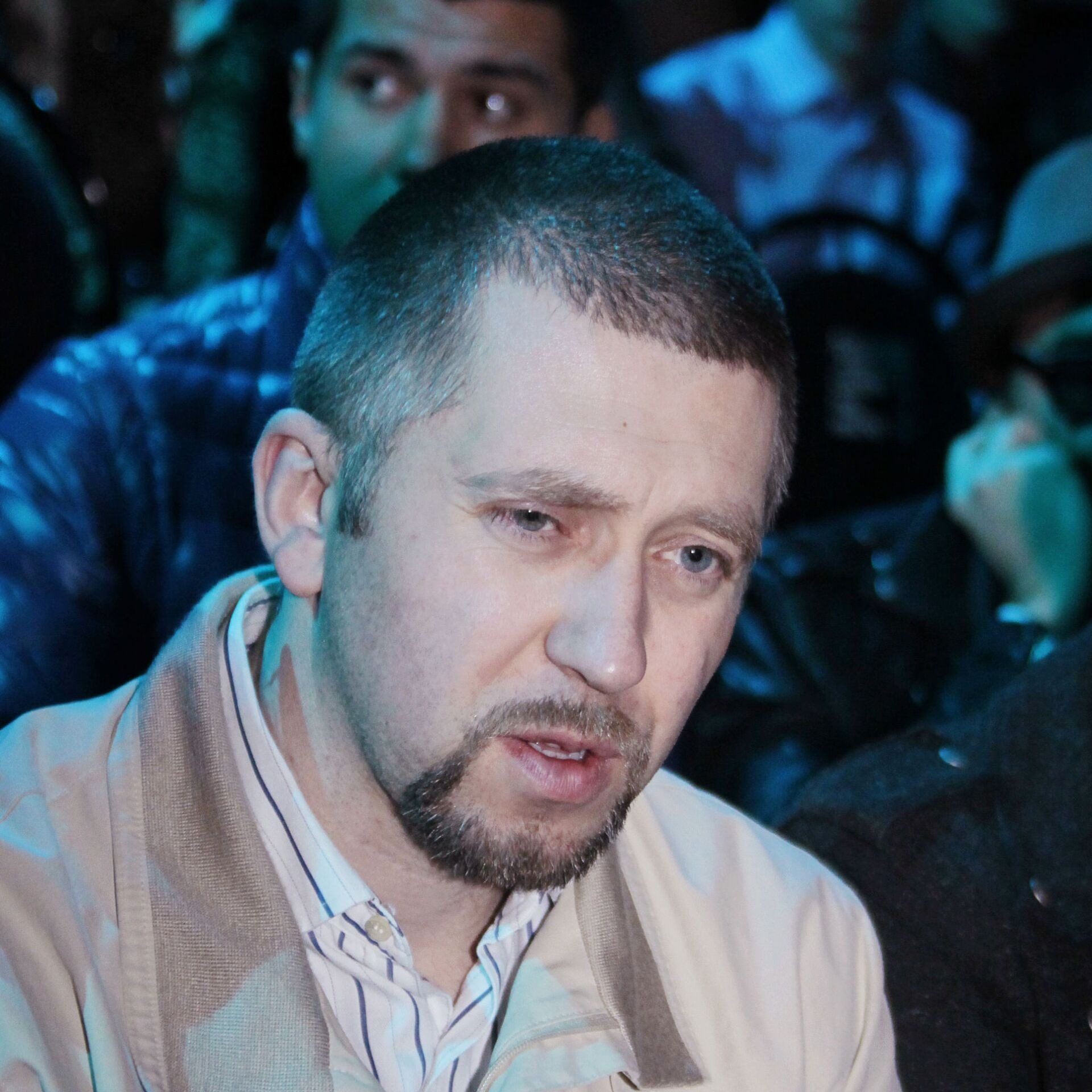 Репер Серьога вивіз своїх дітей з України