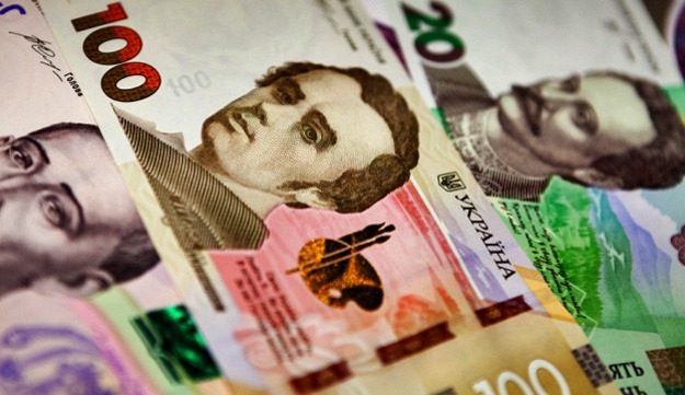 Только трем Зодиакам повезет с деньгами до конца лета 2024 года