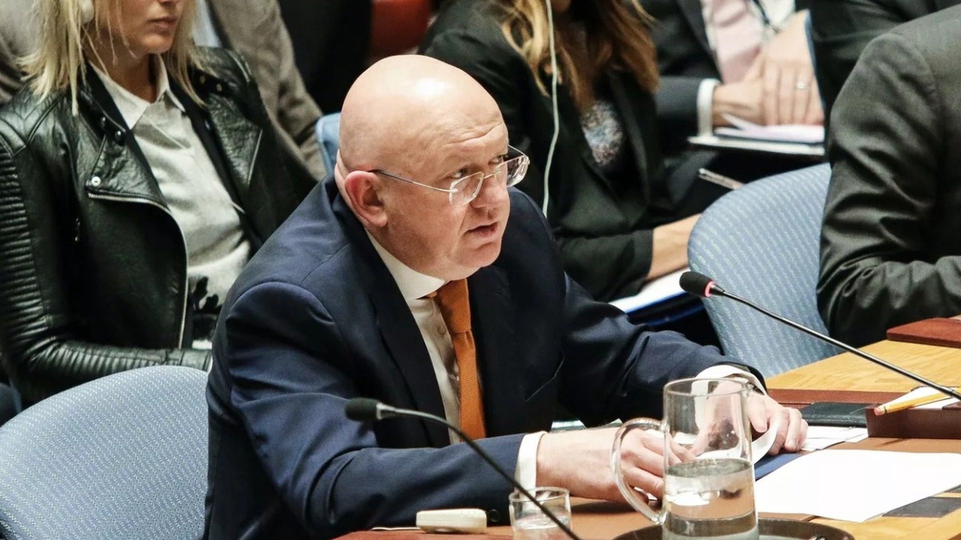 Лавров и Небензя не согласовали версии об Охматдите и назвали в ООН разные причины