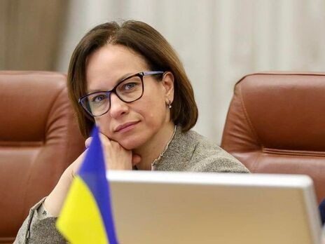 Минсоцполитики пересмотрит соцвыплаты: Их «чрезмерно много»