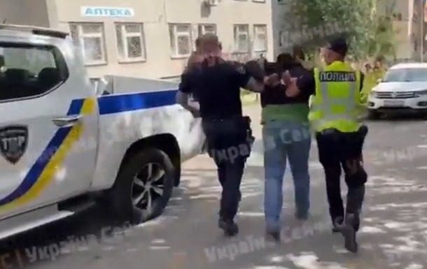 Возле Охматдета задержан мужчина, — источники