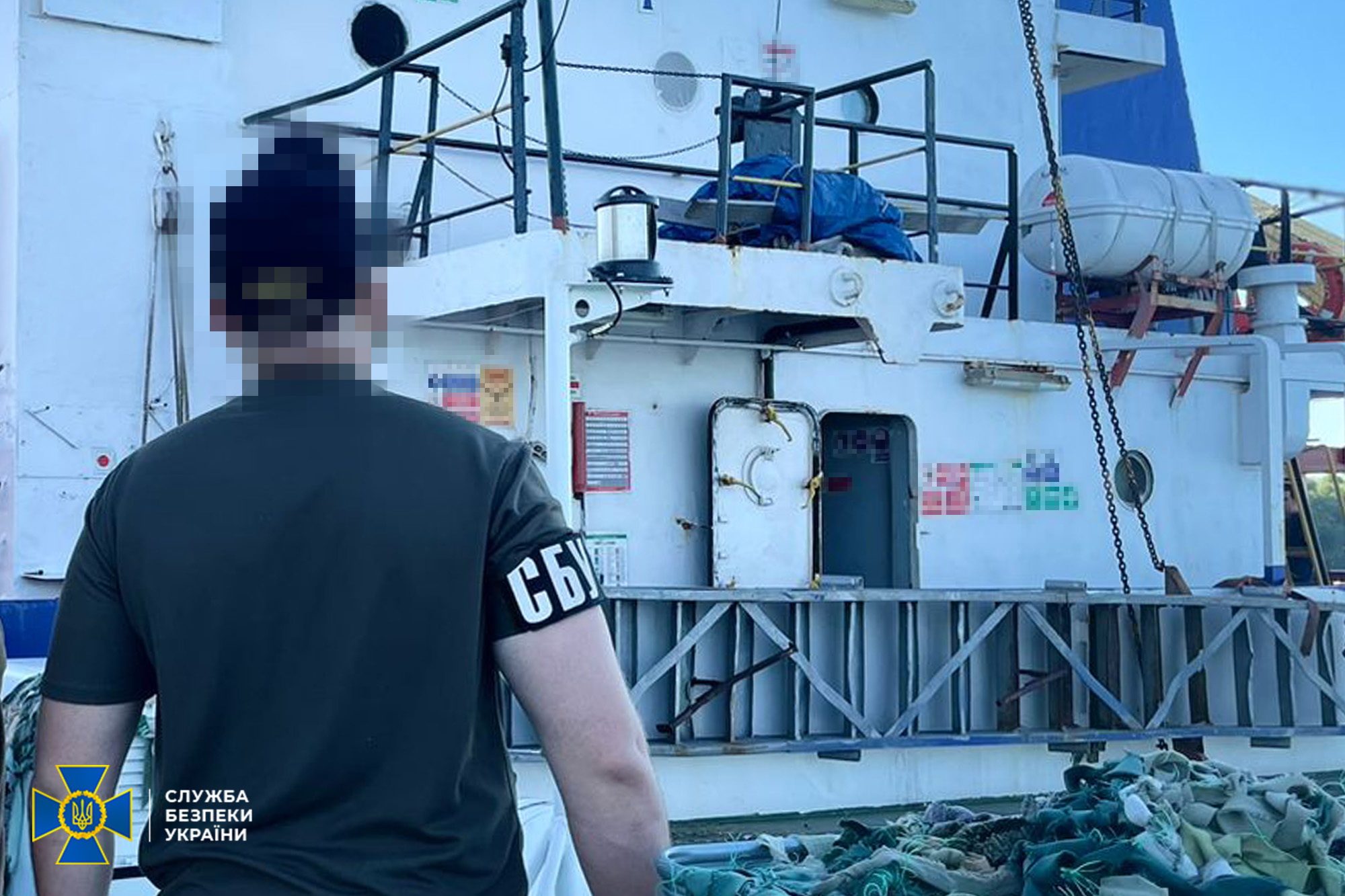 Украинские спецслужбы задержали судно с ворованным украинским зерном ➤ Prozoro.net.ua
