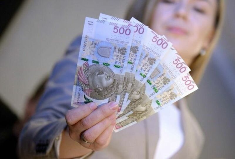 Українців у Польщі перевірять: кого можуть позбавити допомоги 800+ ➤ Prozoro.net.ua