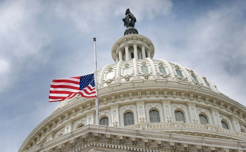 Над Капитолием приспустили флаг США: известна причина ➤ Prozoro.net.ua
