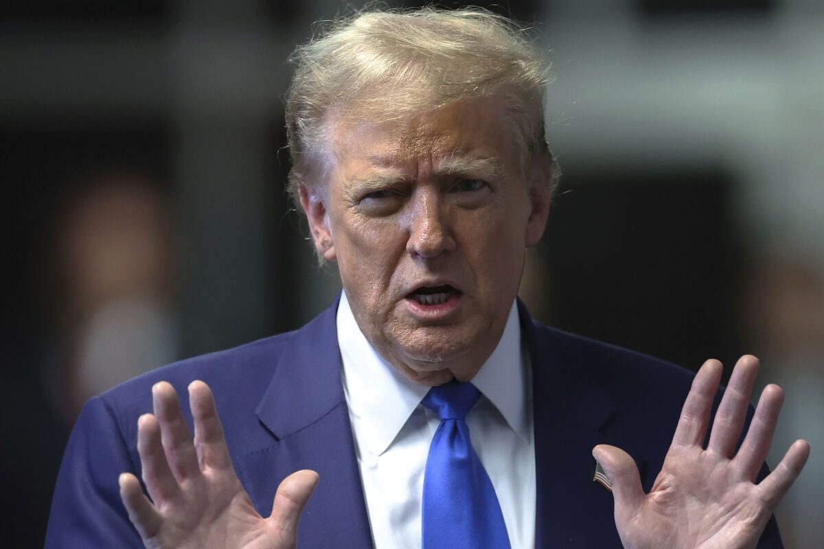 Медведчук направил письмо Трампу после покушения