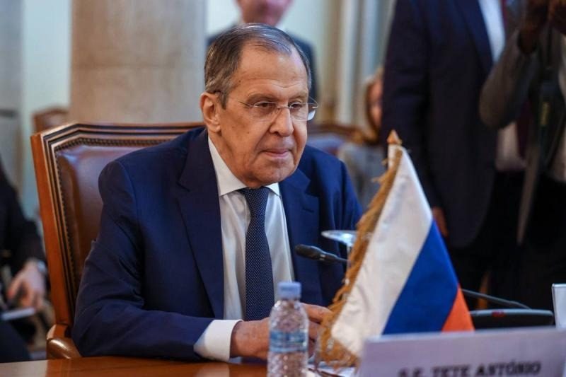 «Водка-селедка» и разговоры: Кислица о визите Лаврова в США