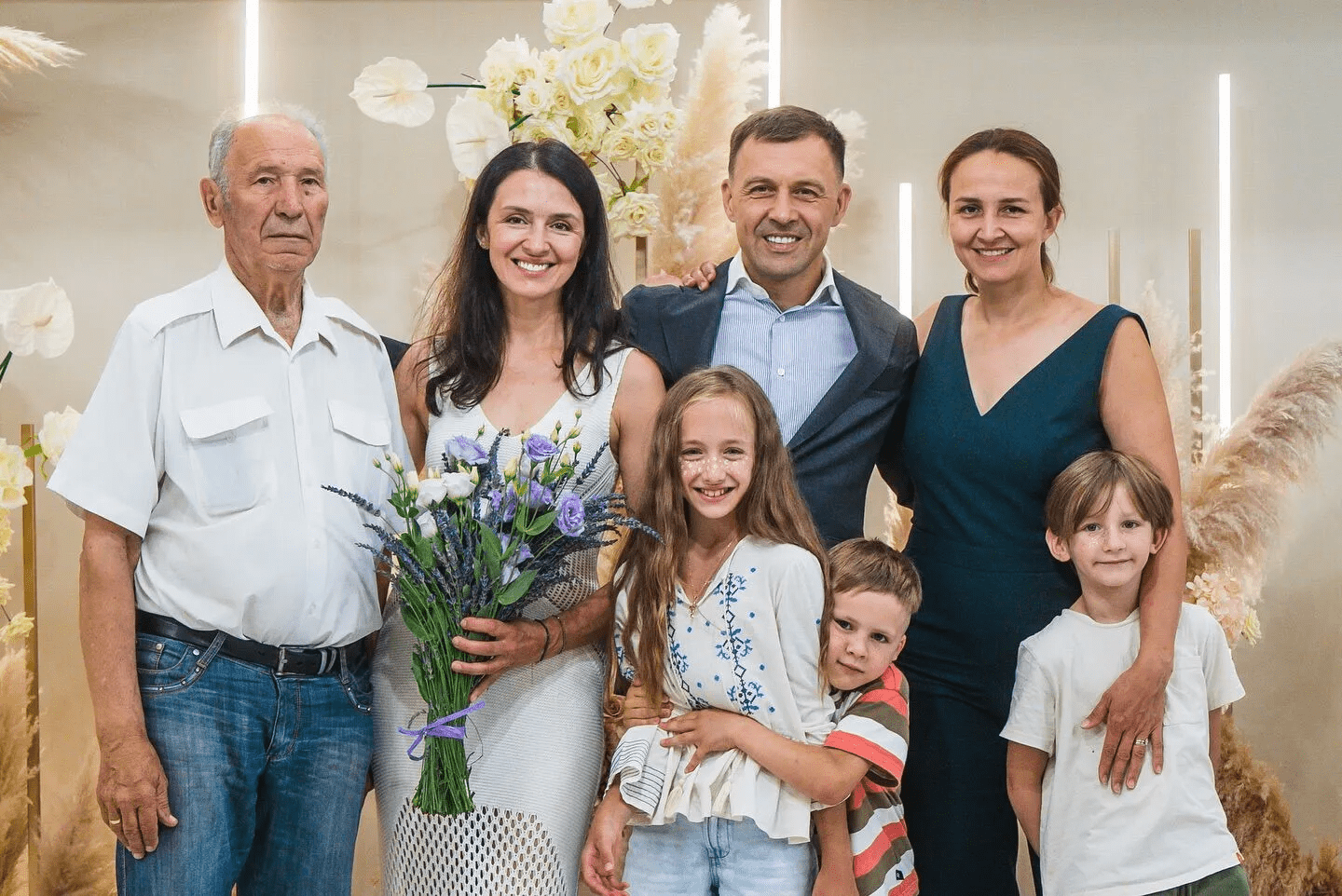 Чоловік Валентини Хамайко зізнався, чому погодився розписатися після 18 років спільного життя ➤ Prozoro.net.ua