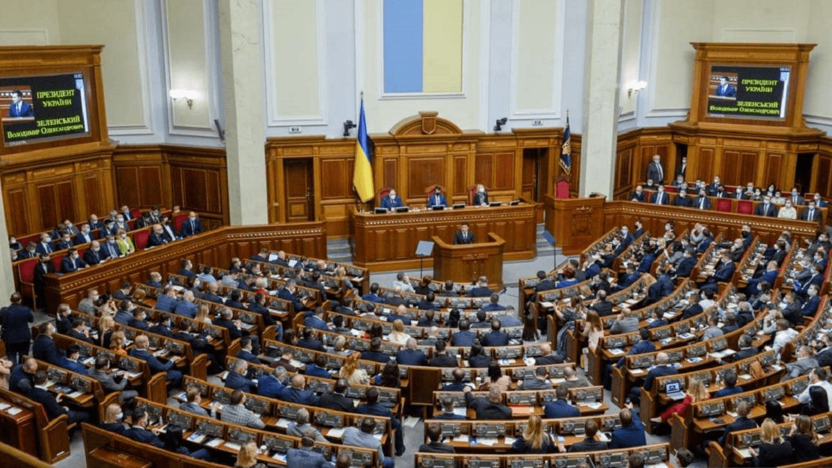 Верховная Рада запретила московские церкви в Украине