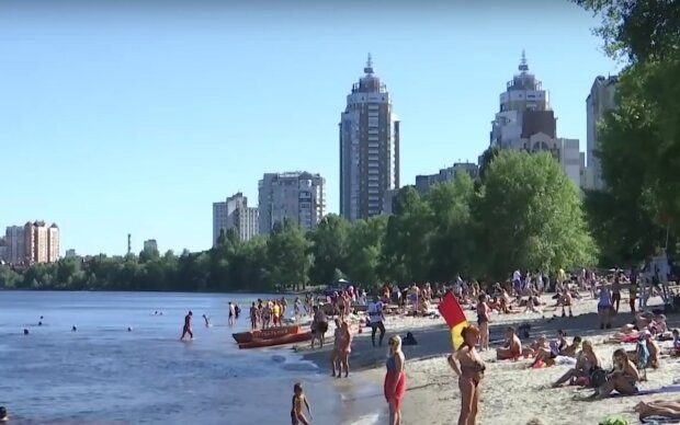 В Украину идет адская жара. Синоптики озвучили пиковые даты