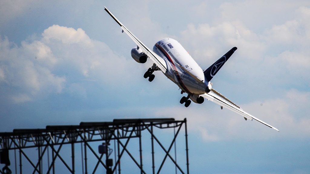 В России – еще один инцидент с самолетом Sukhoi Superjet-100 ➤ Prozoro.net.ua