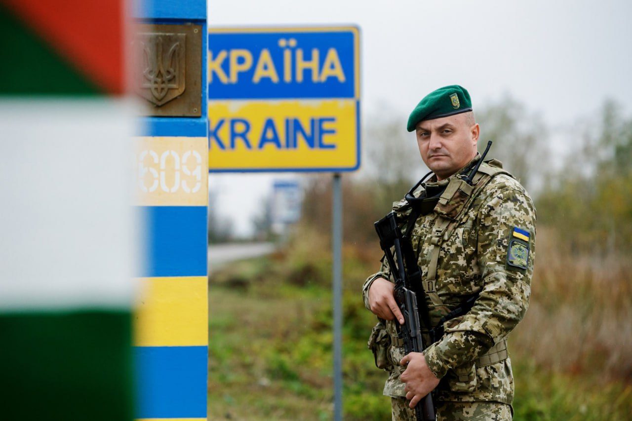 Спікеру Джонсону загрожує відставка через питання допомоги Україні – CNN➤ Prozoro.net.ua