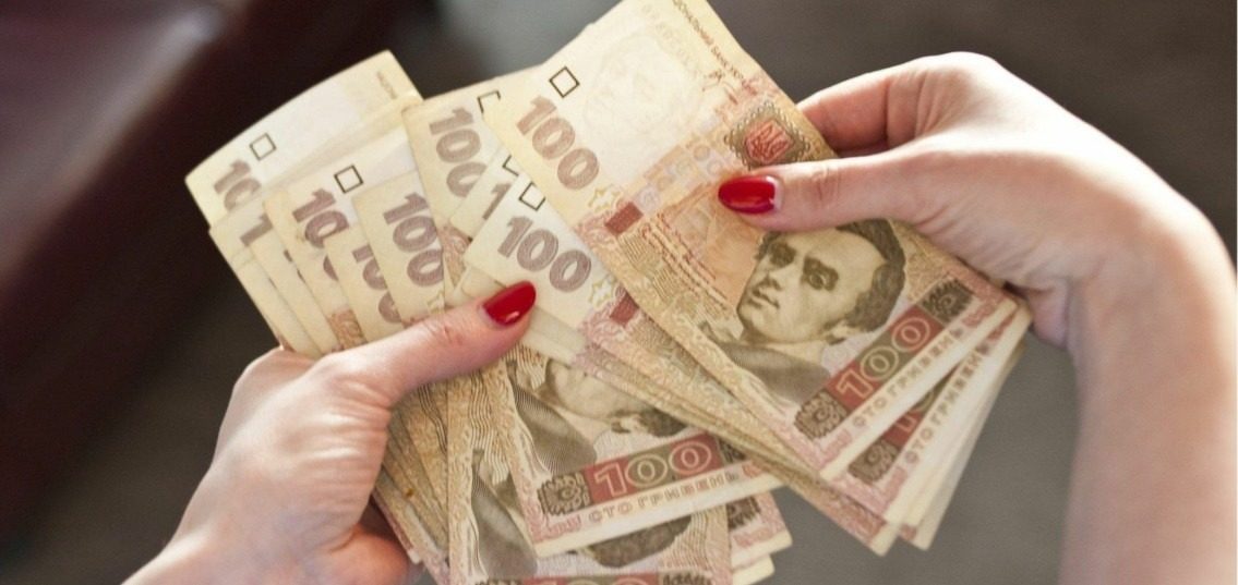 Пенсіонерам у липні додадуть майже 600 грн: кого стосується надбавка