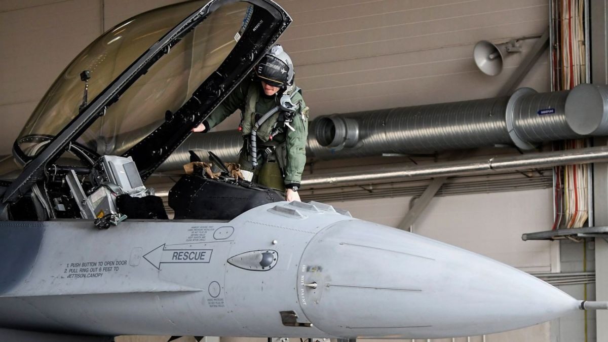Україна отримала перші F-16: Times назвала кількість літаків