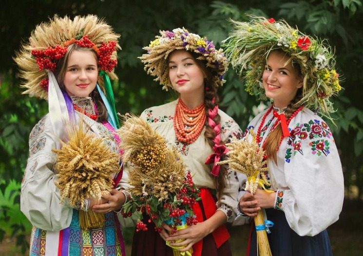 Дуже незвичайно: як українці називали своїх дітей 100 років тому