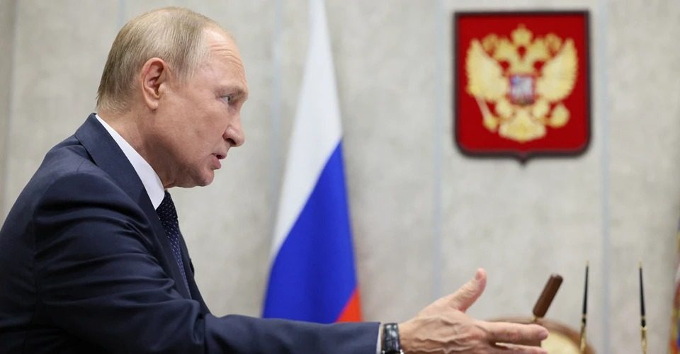 Путін відкрито заявив про “кризу” у війні проти України
