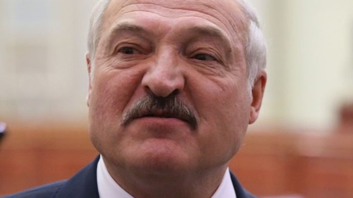 Лукашенко влаштував новий скандал: МЗС Казахстану викликало посла РБ