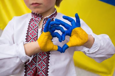 Вчителів на ТОТ окупанти вчать виявляти учнів, які підтримують Україну  ➤ Prozoro.net.ua