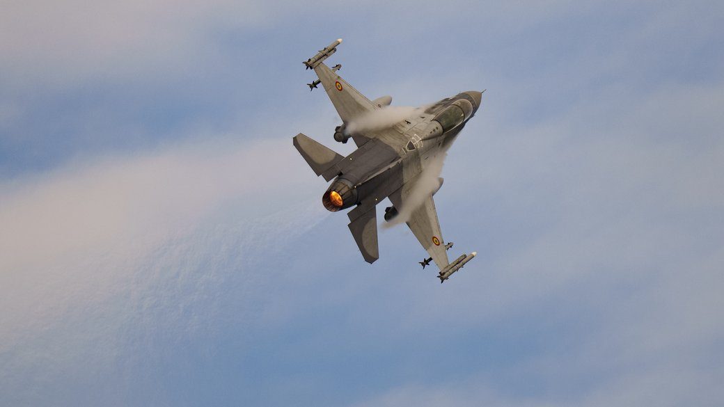 Украинские пилоты летают на F-16. Уникальное видео ➤ Prozoro.net.ua