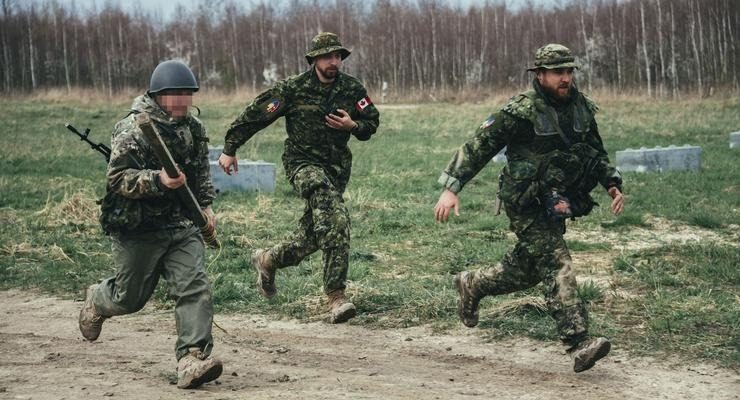 8 бійців ЗСУ зайняли елеватор у Нью-Йорку та полонили 16 росіян