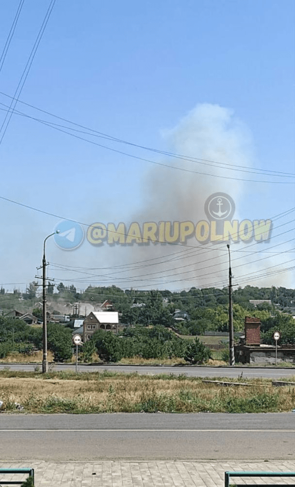 У Маріуполі гримлять вибухи (фото) 3 У Маріуполі гримлять вибухи (фото)