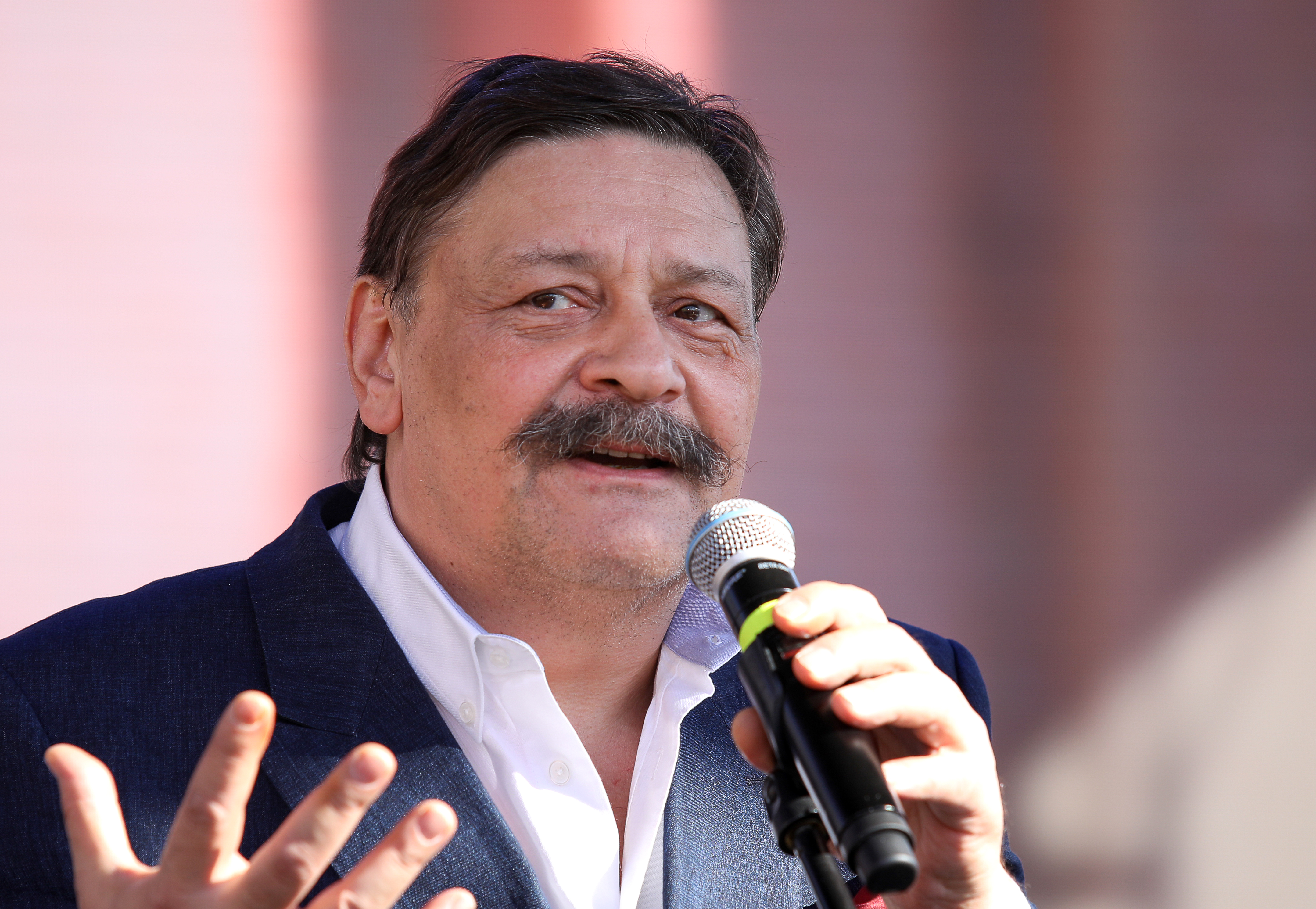 Відомий актор висміяв путінську Росію і вчергове довів росіян до істерики ➤ Prozoro.net.ua