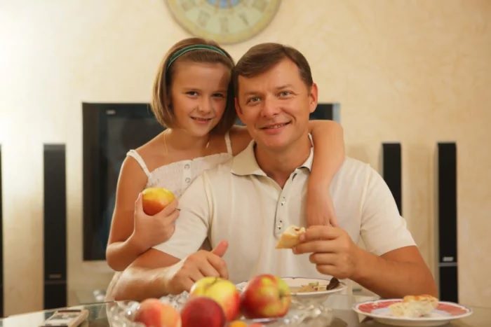 Який вигляд мають діти Олега Ляшка та скільки їм зараз років: фото  