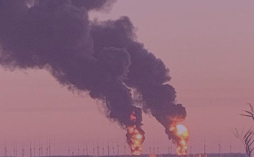 В Ростовщине на РФ введен режим ЧС: никак не погасят нефтебазу ➤ Prozoro.net.ua