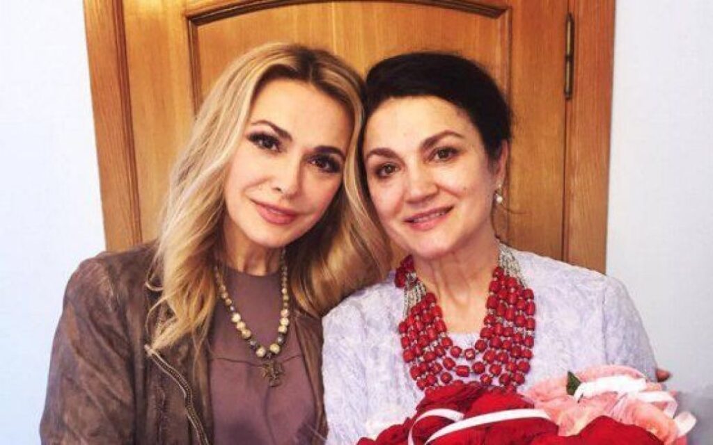 Ольга Сумская сказала, почему не общается с родной сестрой 3 Ольга Сумская сказала, почему не общается с родной сестрой