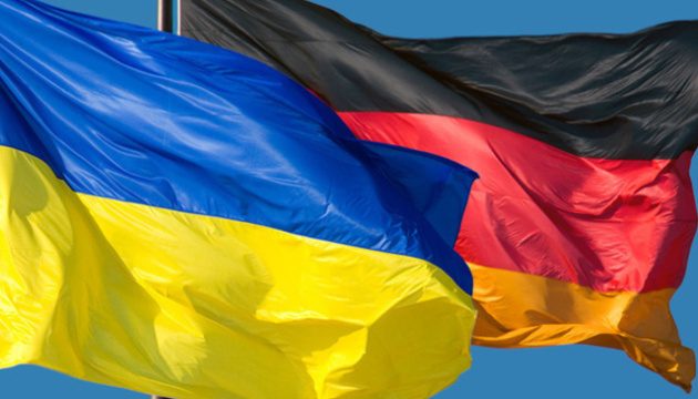 У Німеччині не будуть видавати документи чоловікам призовного віку з України