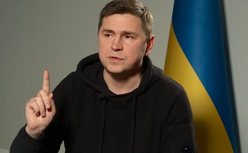 Удар по складу в Торопце: Подоляк сказал только одно слово ➤ Prozoro.net.ua